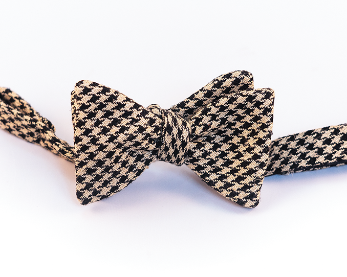 Black & Beige Houndstooth Silk Bow Tie-Butterfly