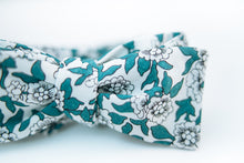 Green Floral Cotton Print Bow Tie Batwing